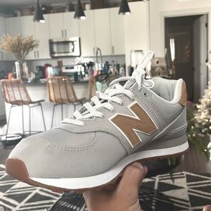 New balance shoes 574 size 10.5